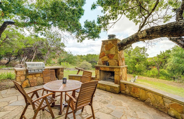 Lake Travis Home Near Marina w/ Spectacular Views!