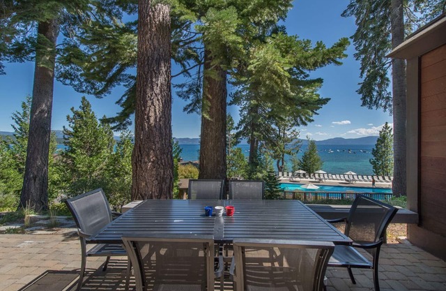 Caída en Tahoe está aquí! Disfrutar del aire fresco y espectaculares colores de la caída!