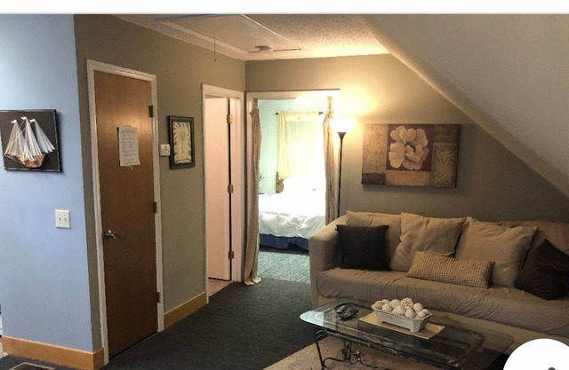 Lake View Apartment