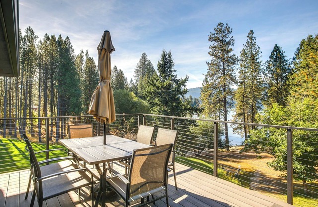 Lake-View Apt w/ Furnished Deck in Hayden!