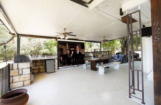 Lake View Belton/ Temple Lake Park 4/2 Patio, Deck, Gameroom, Perfect Location