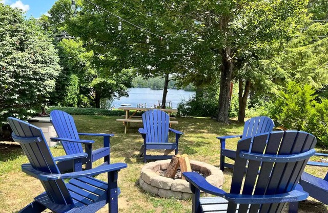 Lake View Cottage w/ Fenced Yard