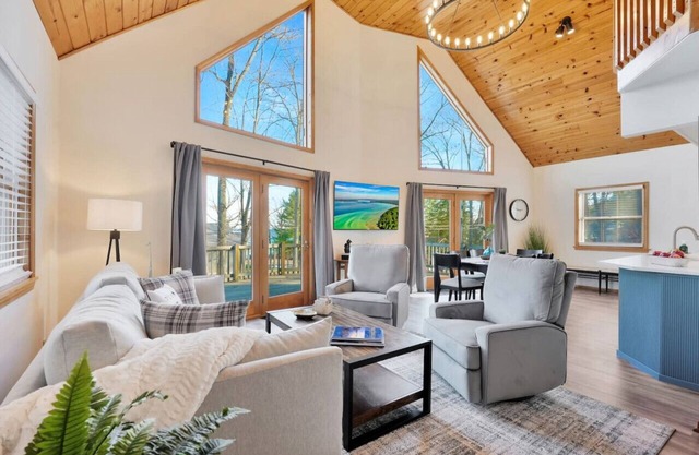 Lake View Family Cabin Retreat EVoutlet