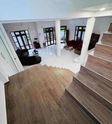 Lake view heights villa - kamburugamuwa