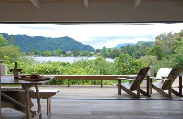 Lake View Okareka - Lake Okareka Holiday Home