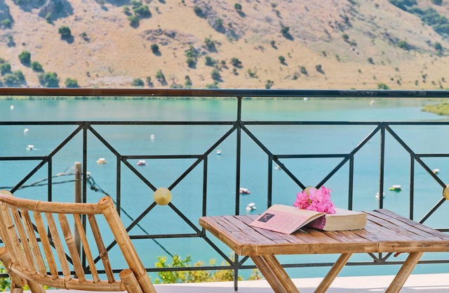 Lake View Villa I