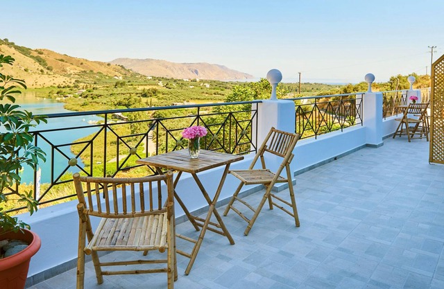 Lake View Villa II