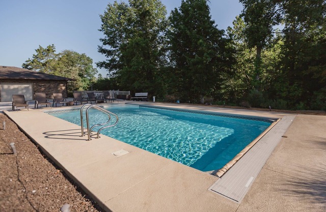 Lake Views & Access + Pool, Indoor/Outdoor Living, Family & Pet Friendly