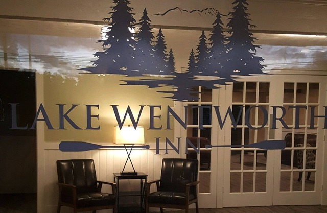 Lake Wentworth Inn
