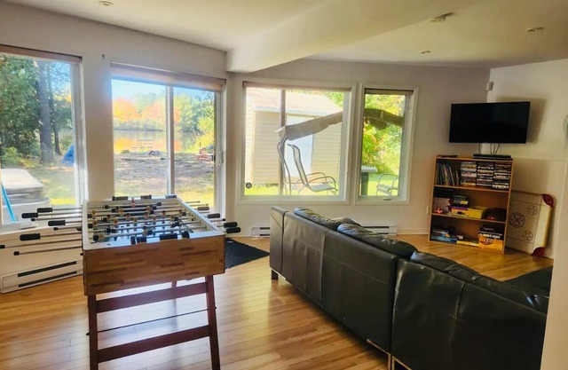 Lakefront-King Bed-A/C-Fireplace-Kayak-BBQ