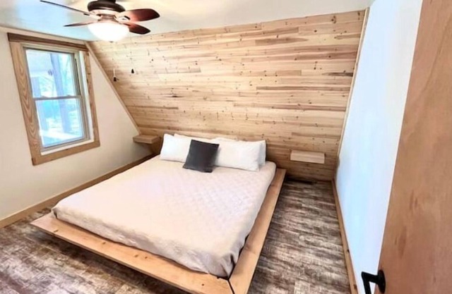 LakeFire Cabin