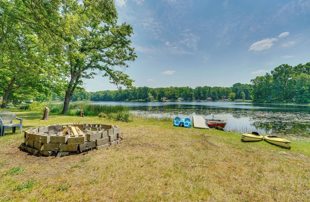 Lakefront Brohman Retreat w/ Dock & Fire Pit!
