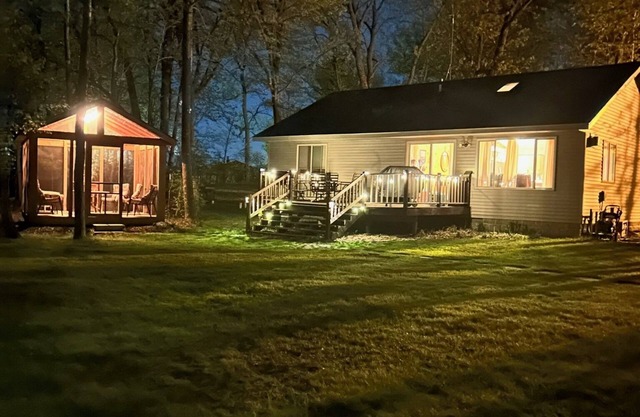 Lakefront Cabin Near Cuyuna Trails In Crosby, Minnesota