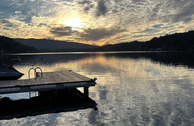 Acogedora cabaña Glamping en Summit Lake