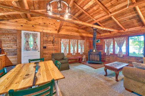 Lakefront Cabin with Beach Access Levering Retreat