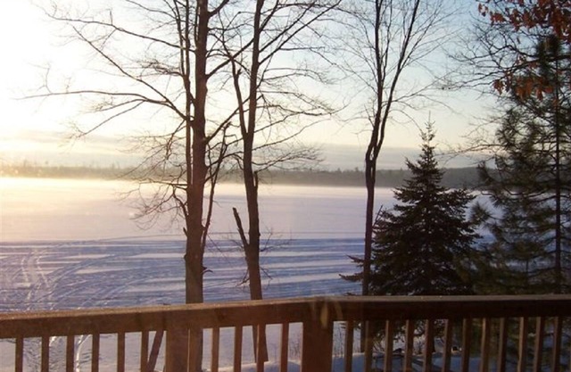 Lakefront Chalet in Northwest Michigan