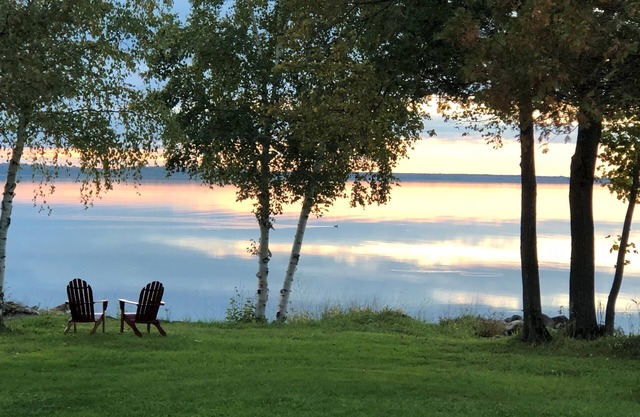 Lakefront Cottage en Munuscong Bay en la hermosa península superior