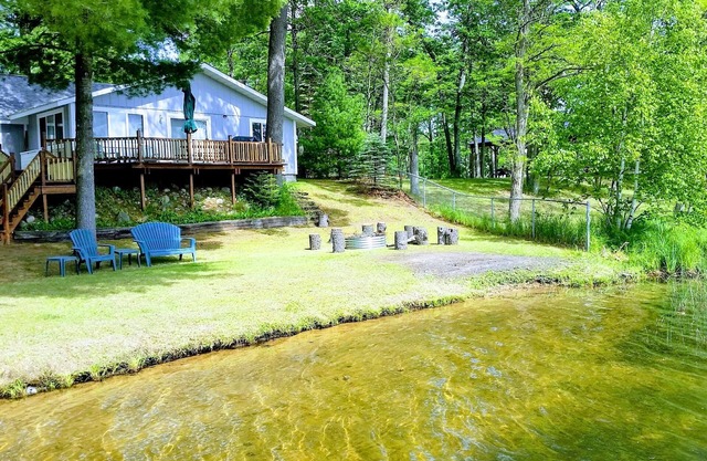 CASA LAKEFRONT / LK. GEORGE, MI / FAMILIA- AMIGABLE