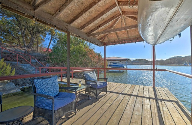 Lakefront Getaway w/ Boat Dock, Canoe, Grill!