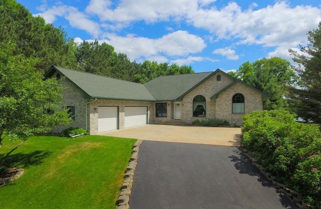Lakefront Home, lake views, Casual Elegance, Scrapbooking!