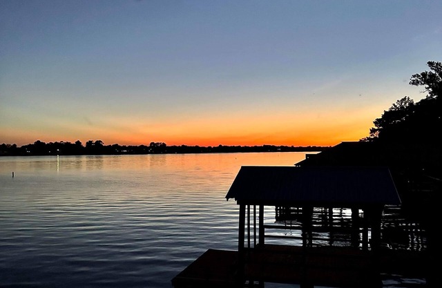 Lakefront Home on False River! Private Dock with 2 Story Pier & huge porch!