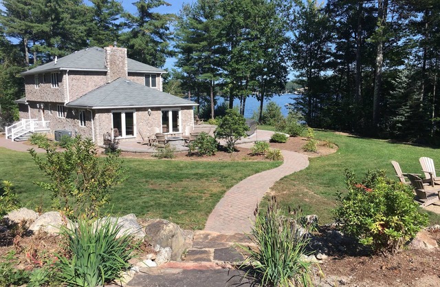 Lakefront Home, motos de nieve y Cross Country Skiiers Paradise!
