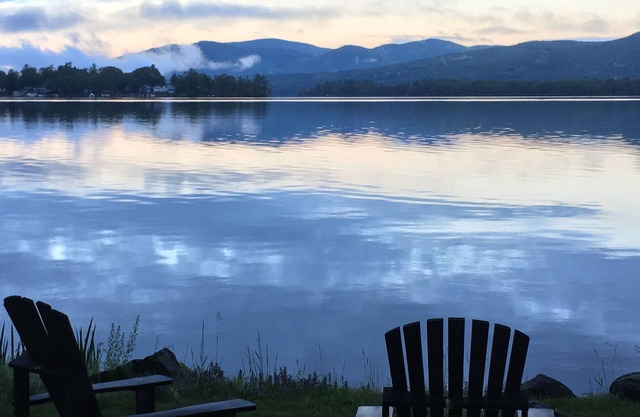 Auténtico campamento de Adirondack ~ playa sin cita previa ~ un lugar al que seguirás regresando