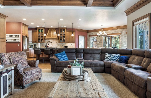 Lakefront in Elite Silverhawk Estates on Island Park Reservoir near Yellowstone