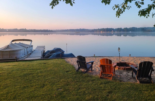 Lakefront Living on "Big Lake" w/Private Dock