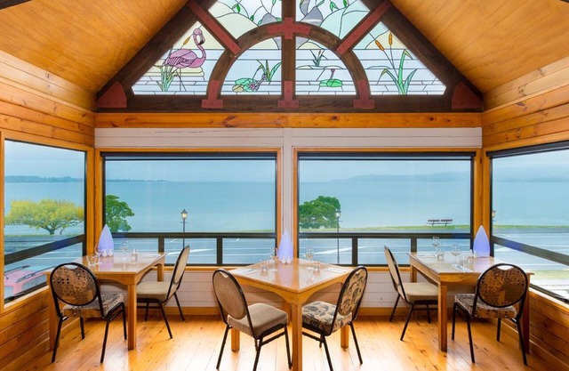 Lakefront Lodge Taupo