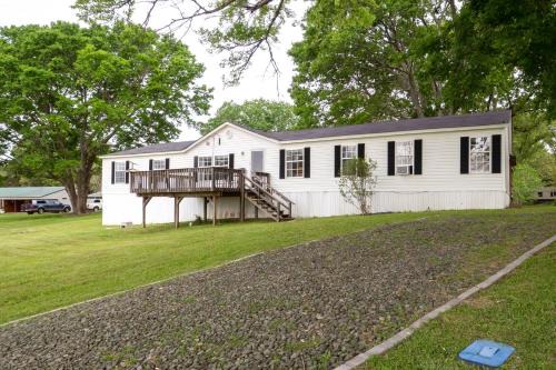 Lakefront Many Vacation Home with Deck and Views