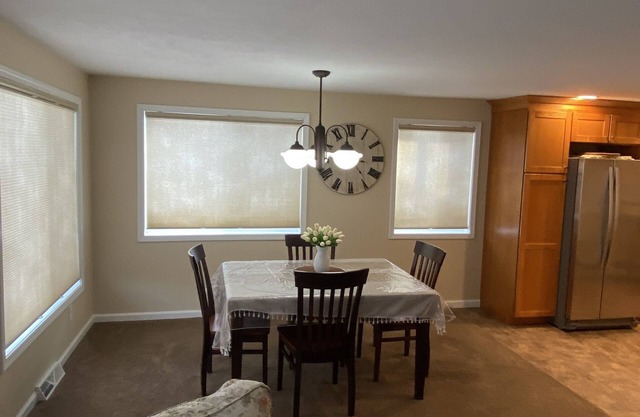 Lakefront on Beautiful East Bay of Houghton Lake!
