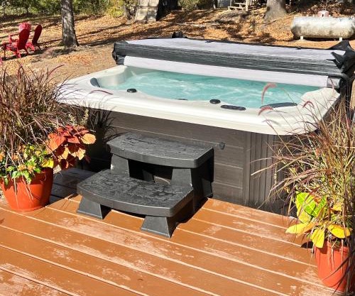 Lakefront-Private Dock-Lakeview-Sleeps 22 plus