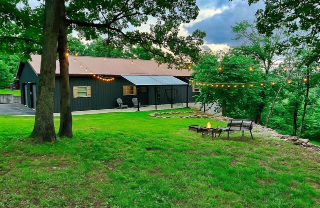 Lakefront Retreat w/Views, Fire Pit & 2 Acres