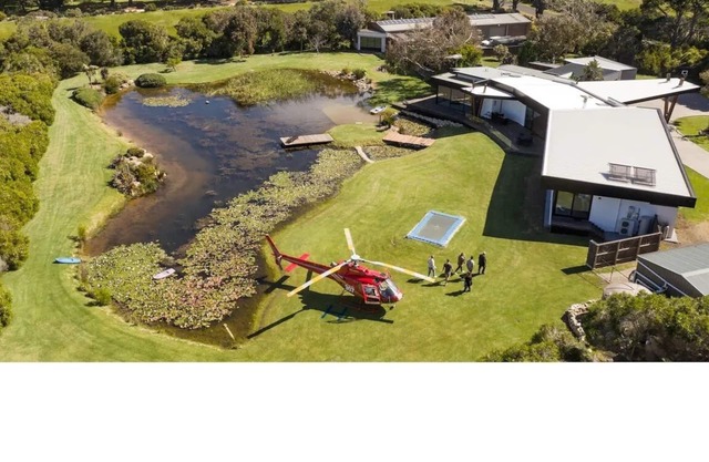 Lakehouse Estate is on 3 acres with private lake