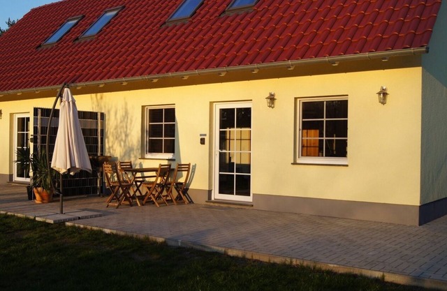 Lakeland vacation home in Geierswalde - House "Senftenberger See"