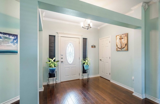 Lakeshore Hideaway - Charming 4BD Heartbeat Away from Lake Nasworthy & Airport