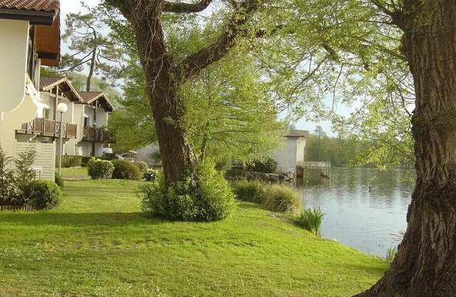 Apartamento junto al lago FR7B5XVX