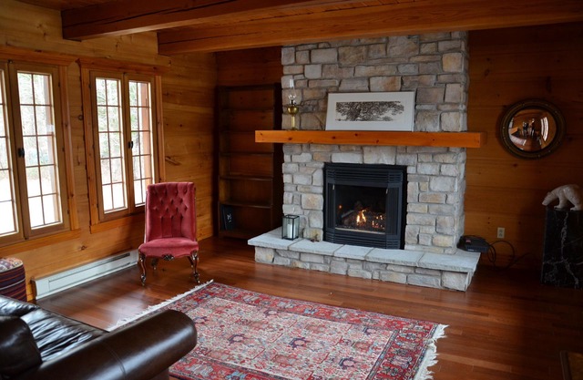 Lakeside Canadian Log Cabin (40 minutos de Mont Tremblant)