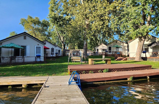 Lakeside Cottages - Cozy cottages nestled in a quiet cove right on Lake Shafer! Located at Paradise Resort, just 4.5 miles north of Outrigger Resort and Indiana Beach Amusement Park. These cottages feature 350 sq ft of space and sleep a max of four (