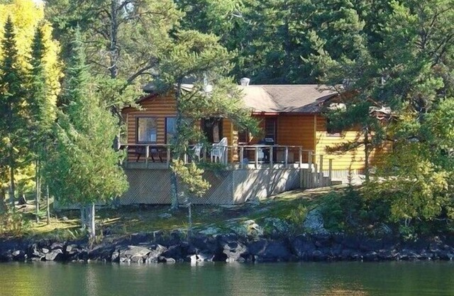 Lakeside Deluxe 3 dormitorio Cottage - Sioux Narrows