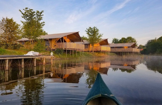Lodge junto al Estanque con Muelle Privado