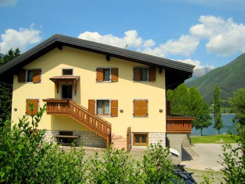 Lakeside Escape in Ledro