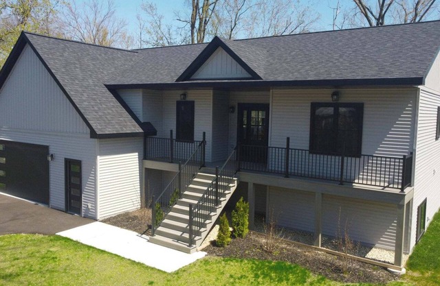 LAKESIDE GEM ! ONE BLOCK FROM SHORELINE ! in fabulous Lake Geneva .