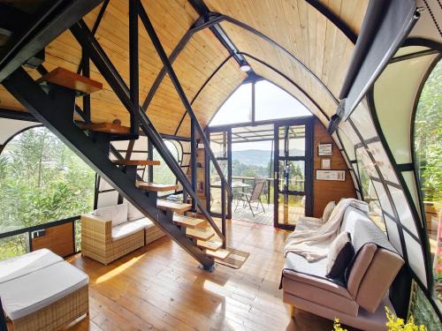 Lakeside Glamping with View Fire Pit Hammock
