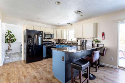 Lakeside Haven 5 BDR Fire Pit Pet Friendly