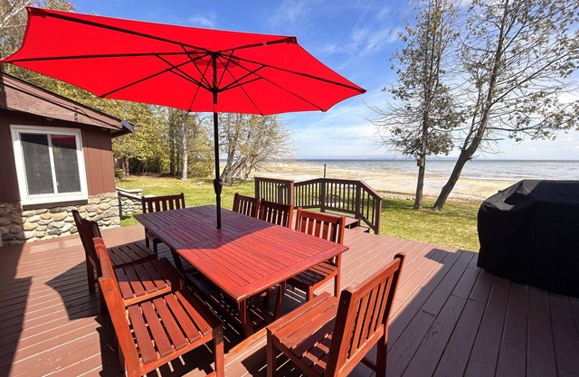 Lakeside Lodge on Lake Huron