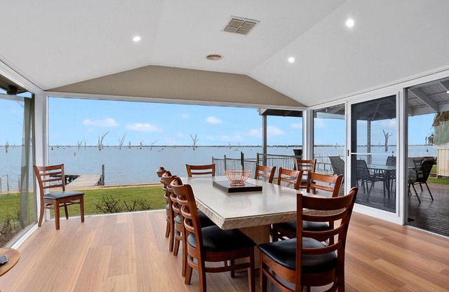Lakeside Mulwala