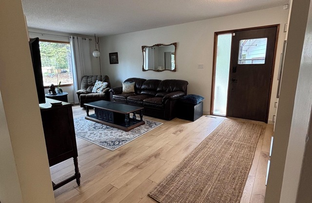 Lakeside Retreat at Beautiful Candle Lake - Your Perfect Family Getaway