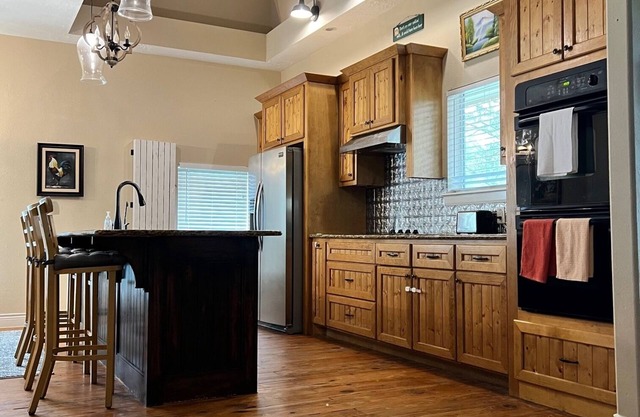 Lakeside Retreat by Lake Conroe